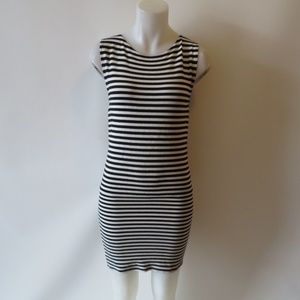 ALICE + OLIVIA STRIPED SLEEVELESS DRESS SM *